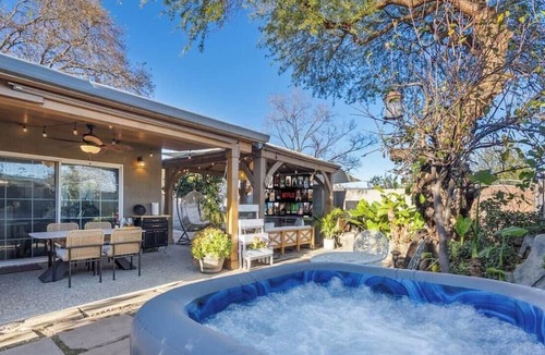 East San Jose Condo | San Jose Studio Near SJSU BBQ & EV