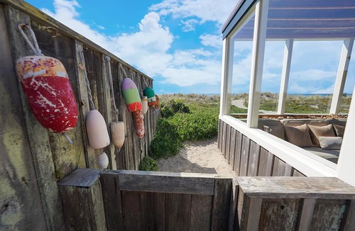 Stinson Beach House | Picturesque Beachfront Home in Seadrift
