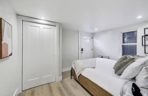 Prescott House | OAK -14th-West - cozy 2BR wd