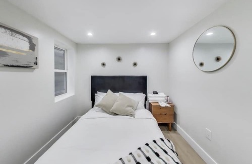 Prescott House | OAK -14th-West - cozy 2BR wd