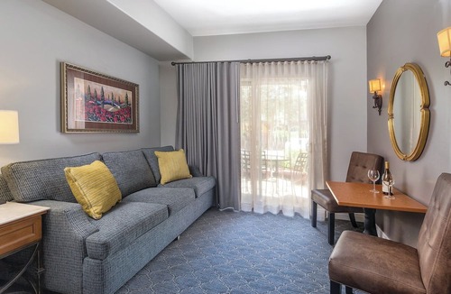 Napa Apartment | Napa Valley | Napa Wine Getaway | Pool & Hot Tub