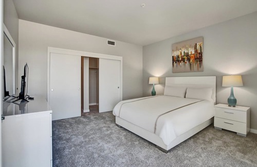 Downtown San Jose Apartment | Cozy 2BR - Perfect for a Family Stay!
