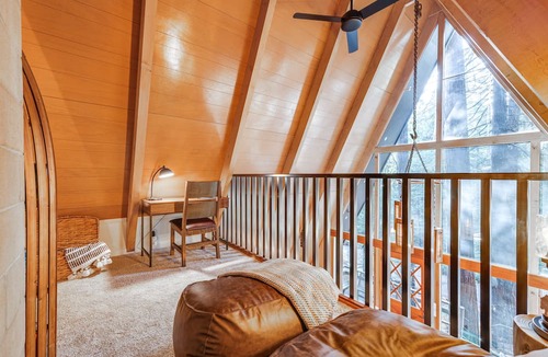 Dorrington Cabin | 3 Mi to Calaveras Big Trees: Cabin w/Fire Pit!
