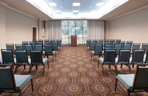 Contra Costa Centre Hotel | Embassy Suites by Hilton Walnut Creek