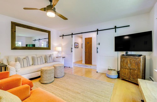 Forestville House | Wine Country Retreat in Russian River Valley!
