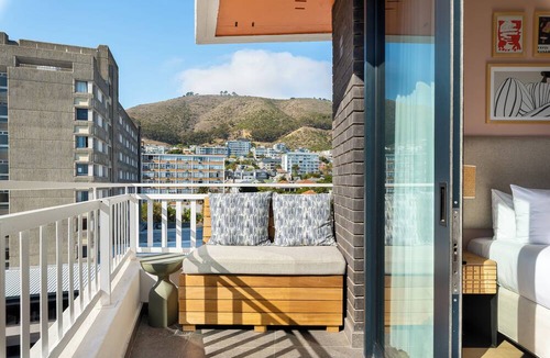 Three Anchor Bay Apartment | Sea Point Sophistication | 2 Bed with Rooftop Pool