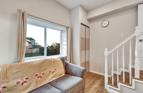 Sharp Park Apartment | Stunning Ocean Mountain View Near SF/SFO/Beaches