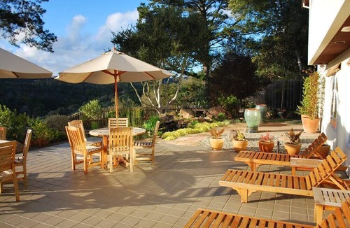 Live Oak Hotel | Tranquil Retreat: Poolside Bliss, Trail Access in Scenic Santa Cruz Surrounding