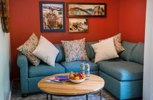Live Oak Hotel | Nature's Embrace: Room with Patio | Scenic Views & Trail Adventures