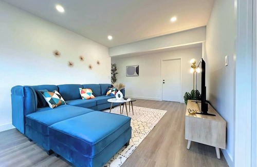Cambrian House | MolivuHomes 3BR | New | KingBed | Kid/Pet Friendly