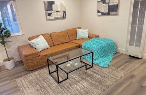 Rancho Cordova House | Newly Renovated 2br Retreat I HOT TUB & GAMES