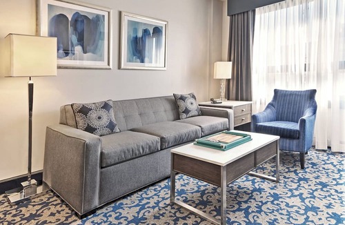 Lower Nob Hill Condo | Wyndham Canterbury | Three 1BR/1BA Suites