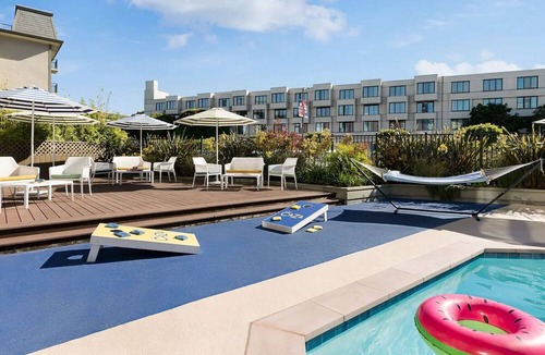 Fisherman's Wharf Hotel | 2 Family Ready Rooms Ideal for Relaxing After Exploring the City