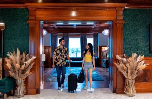 South San Jose Hotel | Hayes Mansion San Jose, Curio Collection by Hilton