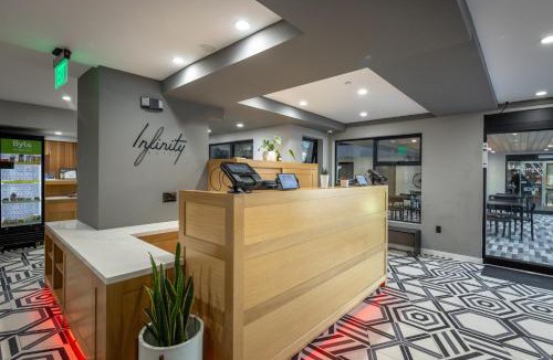 Marina District Hotel | Infinity Hotel San Francisco, Tapestry Collection by Hilton