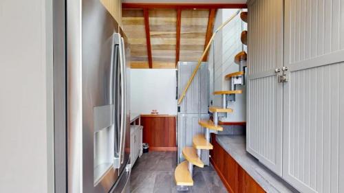 Fort Bragg House | Spectacular Oceanfront Studio with Hot Tub & Loft