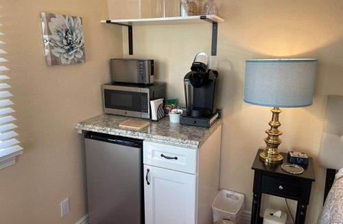 Napa House | Luxury Private Hillview Suite