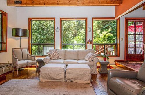 Cazadero House | Sunrise Mountain Retreat