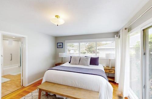 Junior College Neighborhood Association House | Jewell Dreams