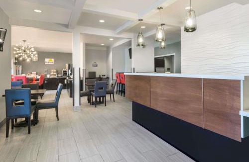 San Bruno Hotel | Hotel 1550 - SFO Airport FREE Shuttle