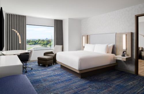 Santa Clara Hotel | Hilton Santa Clara - Newly Renovated