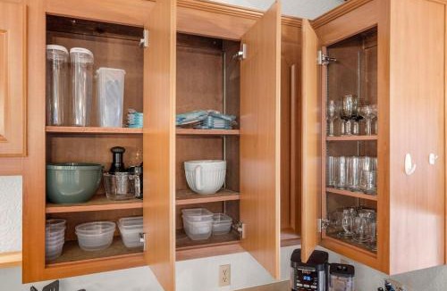 Glencoe House | Modern Cabin Escape wGame Room, Huge Deck, WIFI