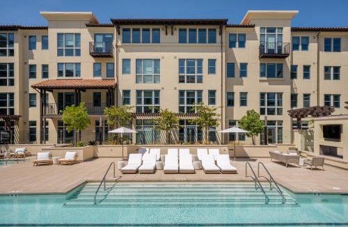 Menlo Park Hotel | Mint House Menlo Park by Kasa