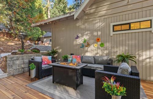 Pollock Pines House | Luxury Cabin in Budget -Hot Tub -Apple Hills-Tahoe