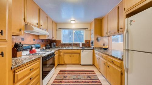 Donner Lake Woods House | Bear Americana by AvantStay