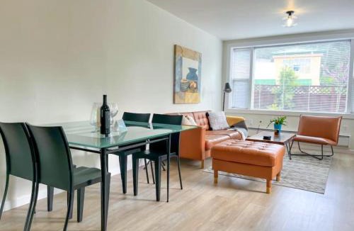 San Anselmo Apartment | Hip and chic one bedroom apartment