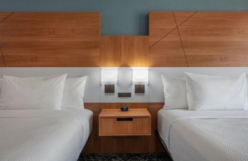 Hayward Hotel | Fairfield Inn & Suites Oakland Hayward
