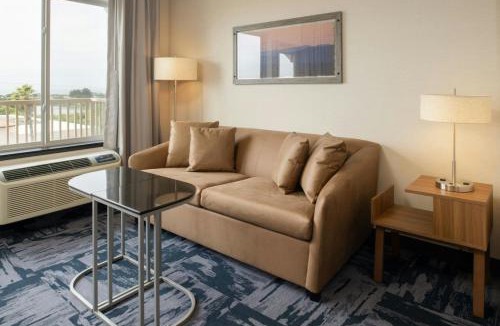 Westside Santa Cruz Hotel | Fairfield Inn & Suites by Marriott Santa Cruz