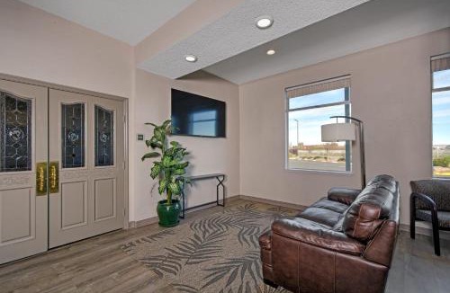 Novato Hotel | Days Inn by Wyndham Novato/San Francisco