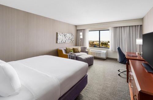 Roseville Hotel | Courtyard by Marriott Roseville Galleria Mall/Creekside Ridge Drive