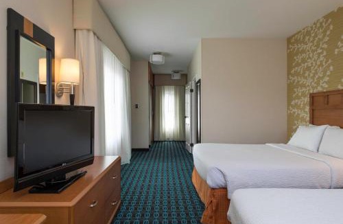 Freestone Hotel | Fairfield Inn and Suites Santa Rosa Sebastopol