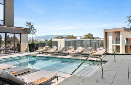 Sunnyvale Hotel | TETRA Hotel, Autograph Collection