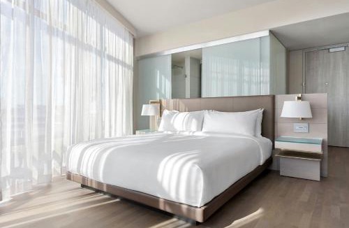 Sunnyvale Hotel | TETRA Hotel, Autograph Collection