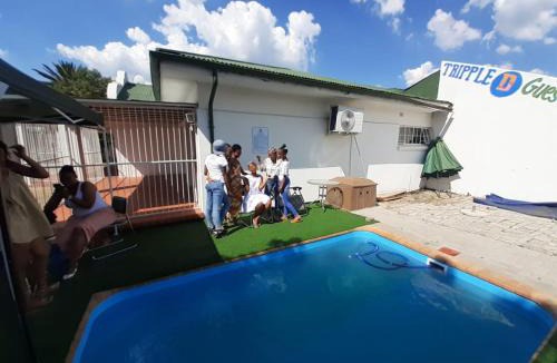 Bayswater House | Tripple D Guest House