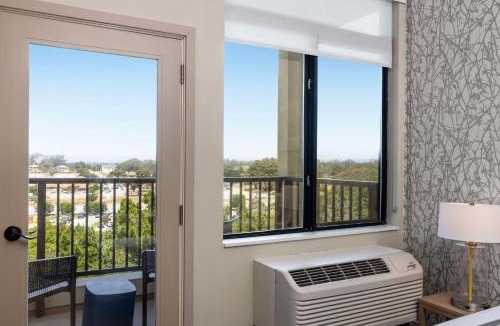 Marina Hotel | Home2 Suites By Hilton Marina