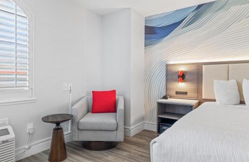 San Bruno Hotel | Hotel Skye San Francisco Airport SFO FREE SHUTTLE AND BREAKFAST!