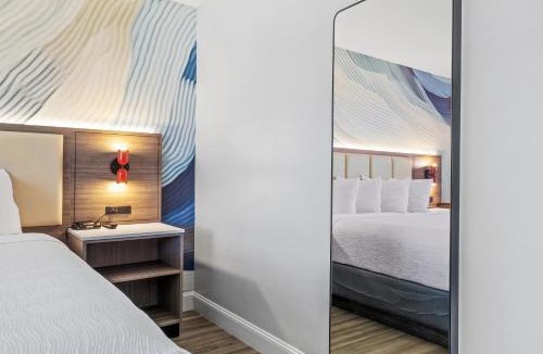 San Bruno Hotel | Hotel Skye San Francisco Airport SFO FREE SHUTTLE AND BREAKFAST!