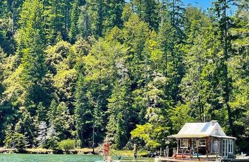 Little River House | Stunning 3BR with ridge top views and hot tub