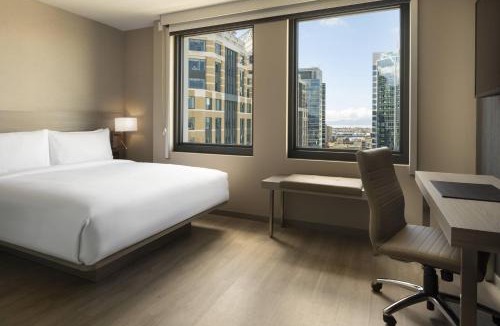 Uptown Oakland Hotel | AC Hotel by Marriott Oakland Downtown