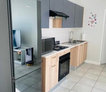 Tshwane Apartment | Pool facing luxury apartment