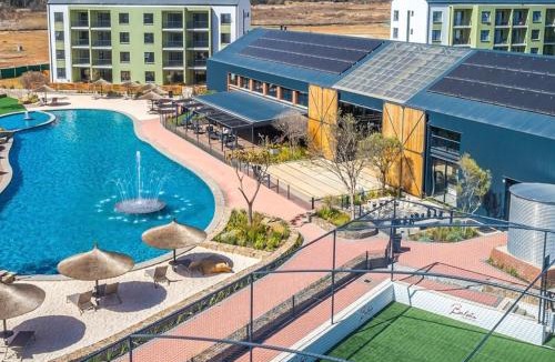 Tshwane Apartment | Pool facing luxury apartment