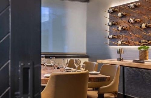 South San Francisco Hotel | DoubleTree by Hilton San Francisco South Airport Blvd