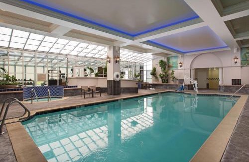 Burlingame Hotel | Embassy Suites San Francisco Airport Waterfront