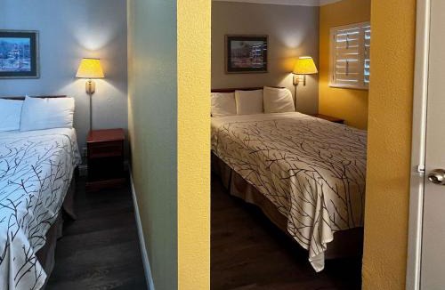 Russian Hill Hotel | Motel 6 San Francisco CA Fisherman"s Wharf