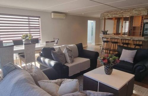 Berea Apartment | Dorset House