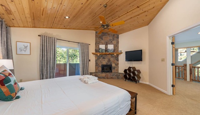 Masons Lair - Private Hot Tub/BLS in Arnold